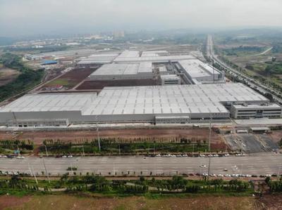 探秘長(zhǎng)城汽車重慶新工廠 云計(jì)算裝備技術(shù)服務(wù)鑄就長(zhǎng)城炮乘用大皮卡新標(biāo)桿